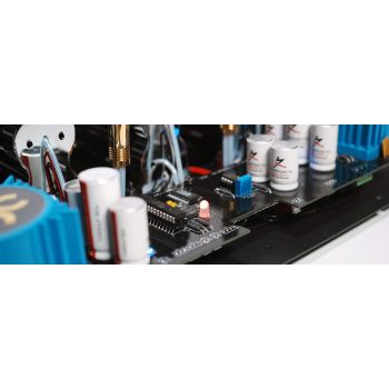 Synergistic Research Galileo PowerCell SXinside view