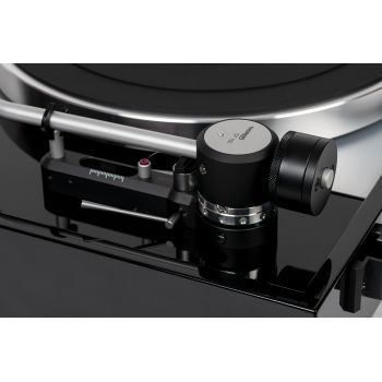 Thorens TD-1500 black, tonearm detail