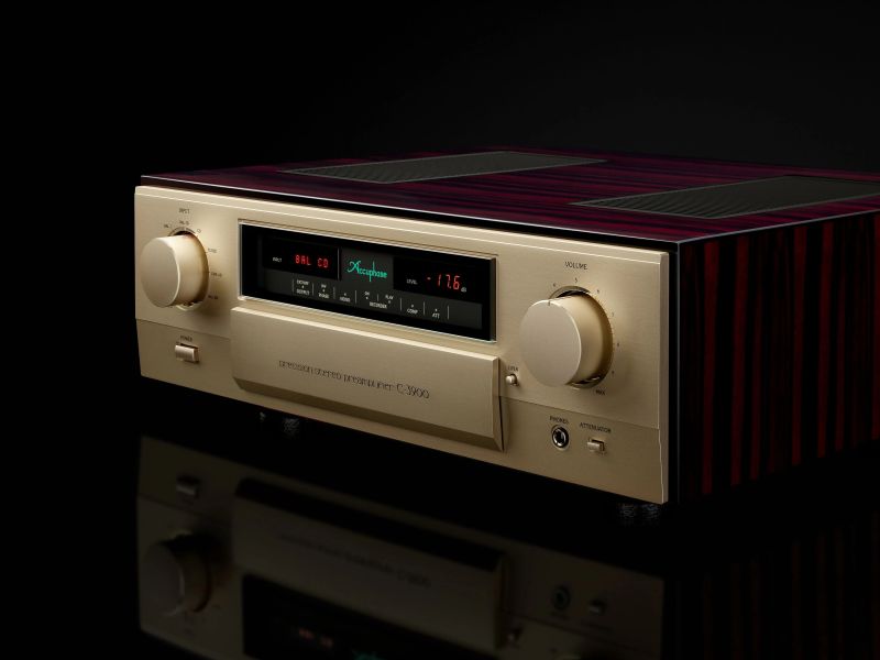 Accuphase