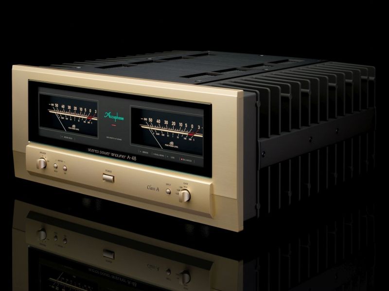 Accuphase A-48 Class A Stereo